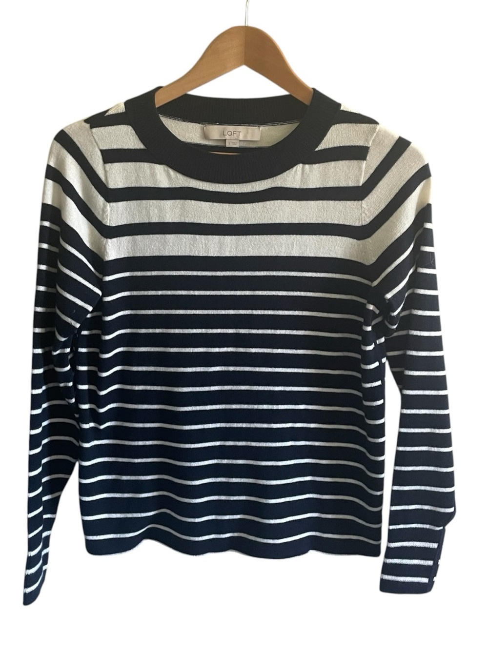 I1- small blue and black long sleeve size S LOFT